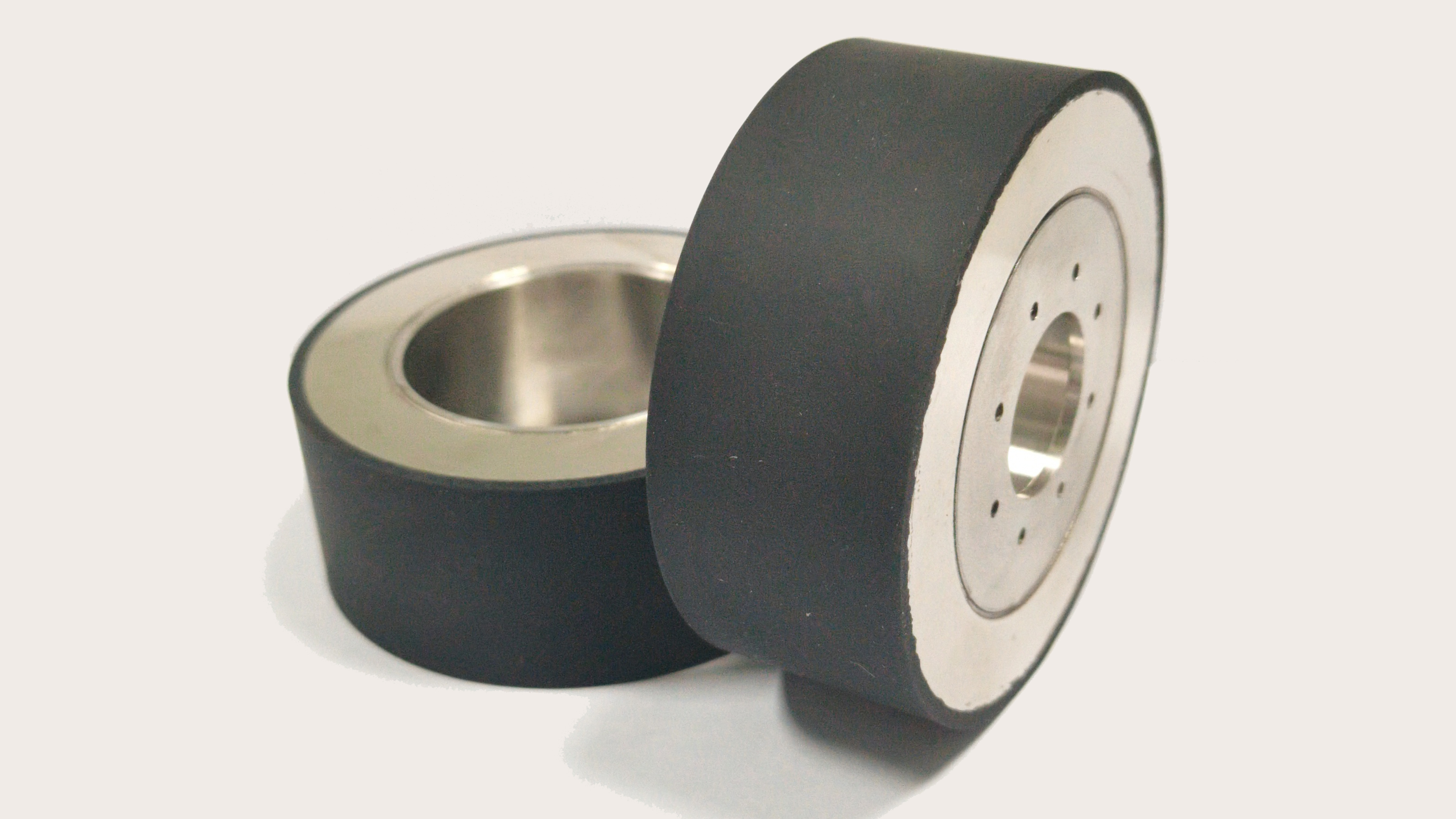 Magnetic Wheels Customized With Rubber For Crawler