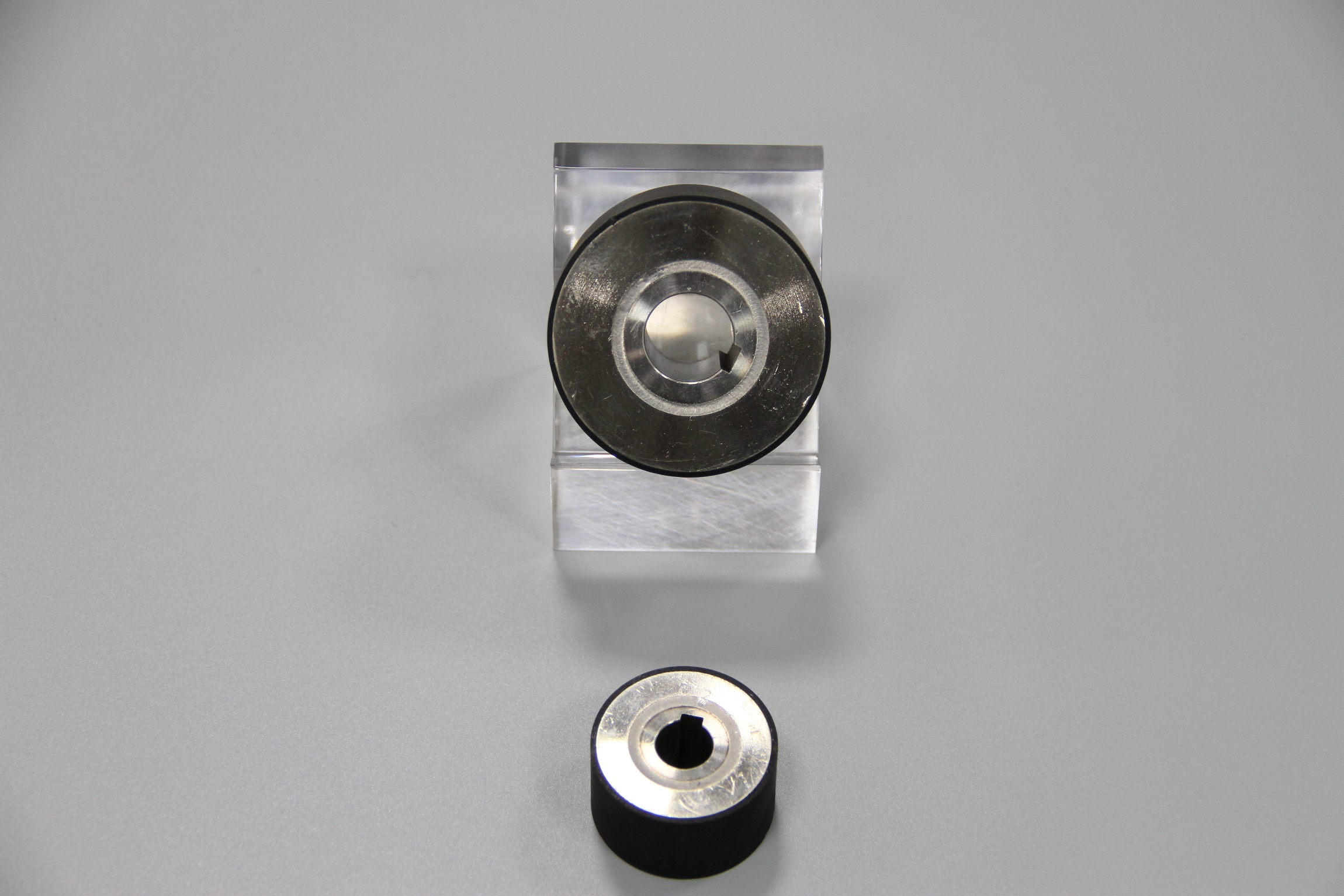 FAIZEAL's self-developed Sealed magnetic wheel with rubber wrapping