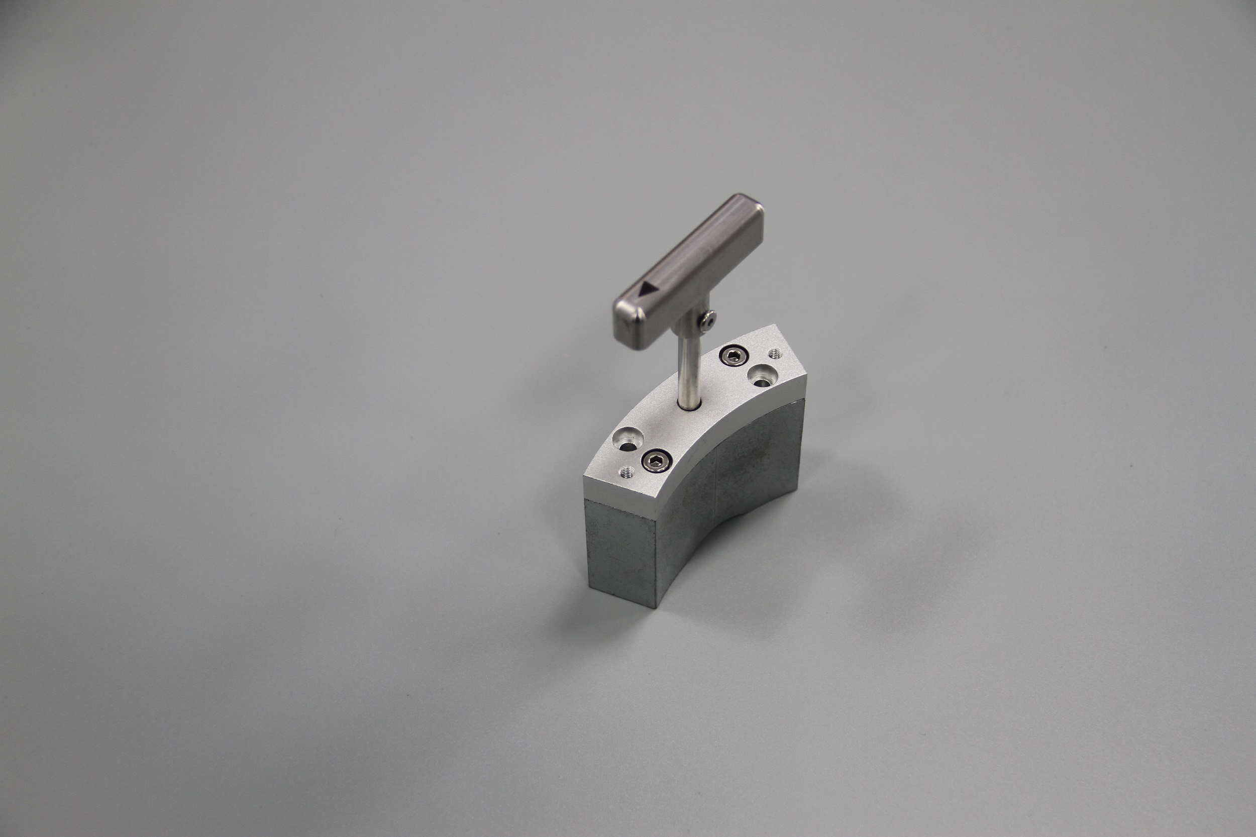 Magnetic lock can be opened and closed