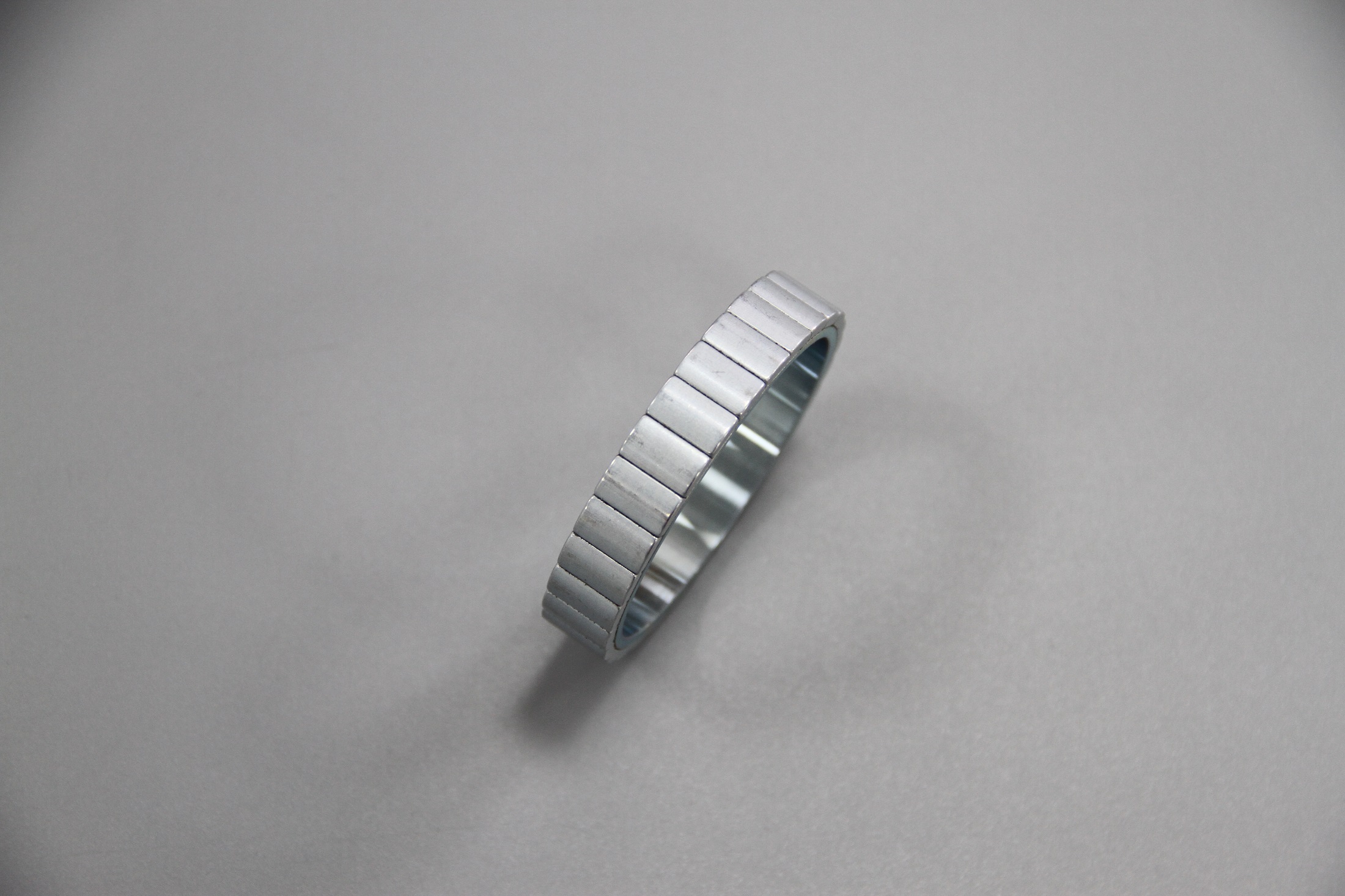 Magnetic motor rotor for robotic hip joints