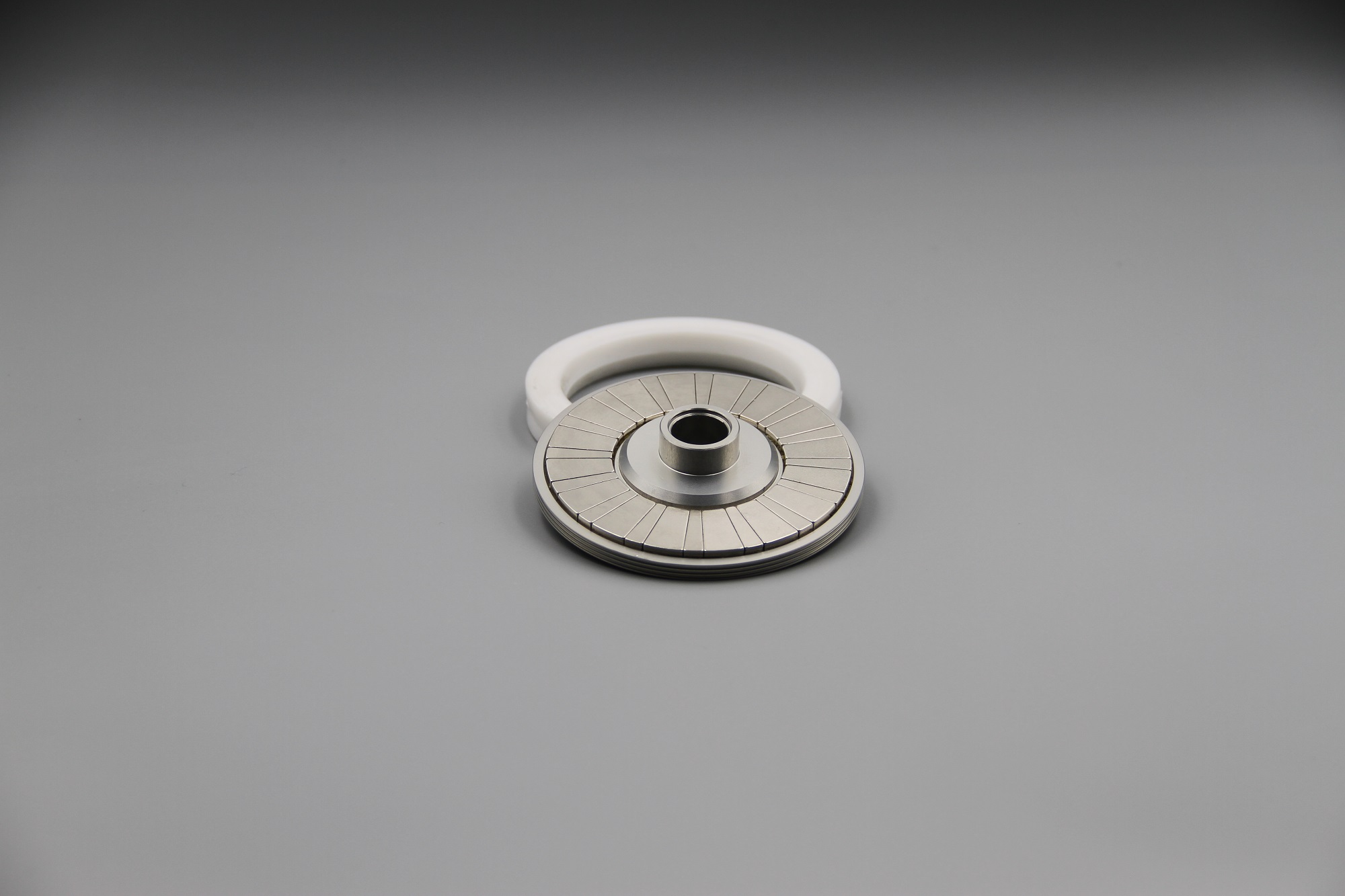 Halbach robotic knee assemblies